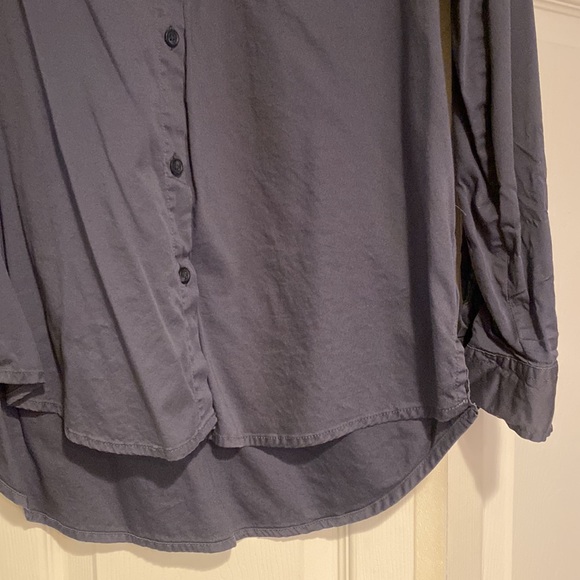 Universal Thread Grey Blue Button Up top - Picture 3 of 4